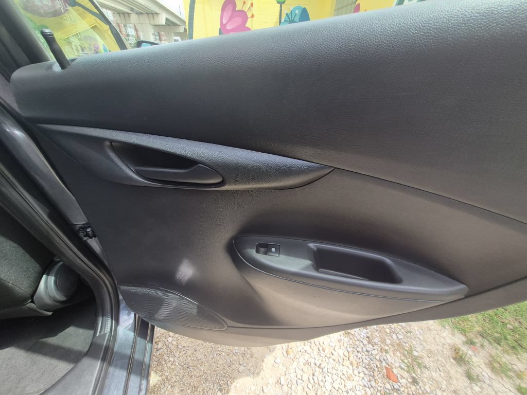 Used 2021 Chevrolet Spark LT FWD image 22