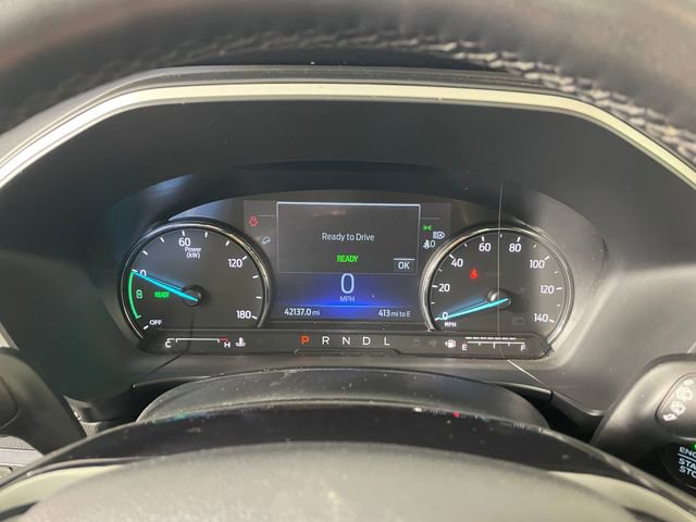 Used 2022 Ford Escape SE w/ SE Sport Appearance Package image 5