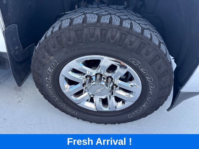 Used 2019 Chevrolet Silverado 2500 LTZ w/ Duramax Plus Package AWD/4WD image 21