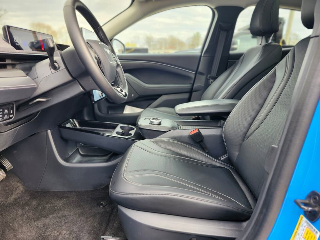 Used 2024 Ford Mustang Mach-E Premium AWD/4WD image 18