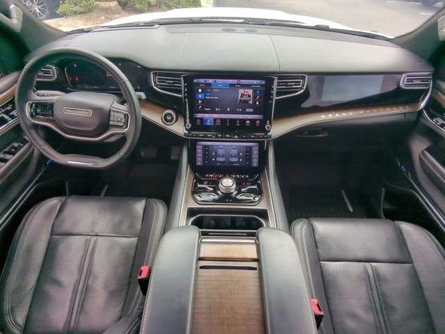 Used 2022 Jeep Grand Wagoneer Series I AWD/4WD image 18