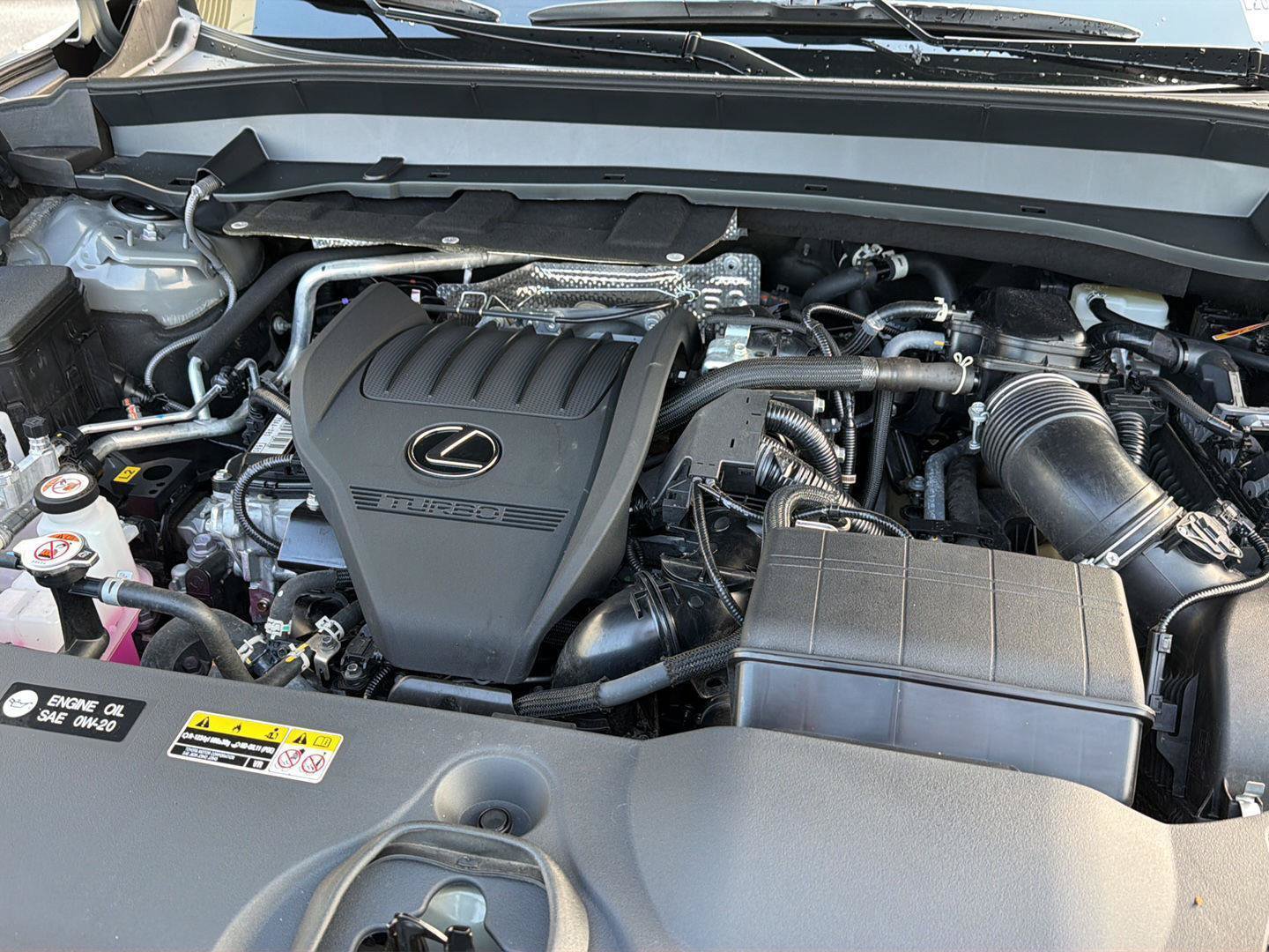 Certified 2025 Lexus TX 500h AWD w/ Technology Package image 38