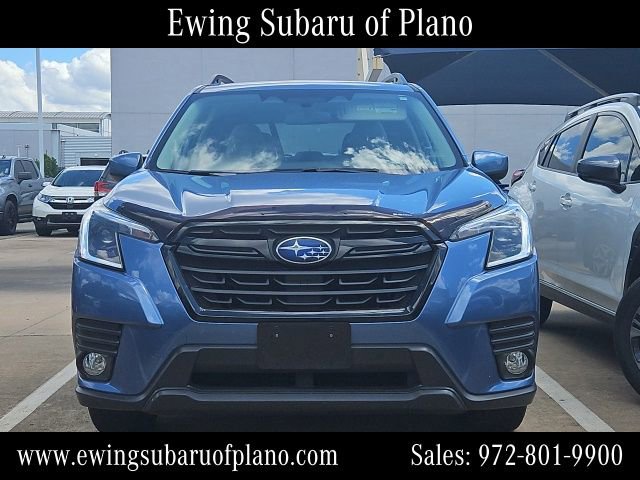 Used 2022 Subaru Forester Premium AWD/4WD image 2