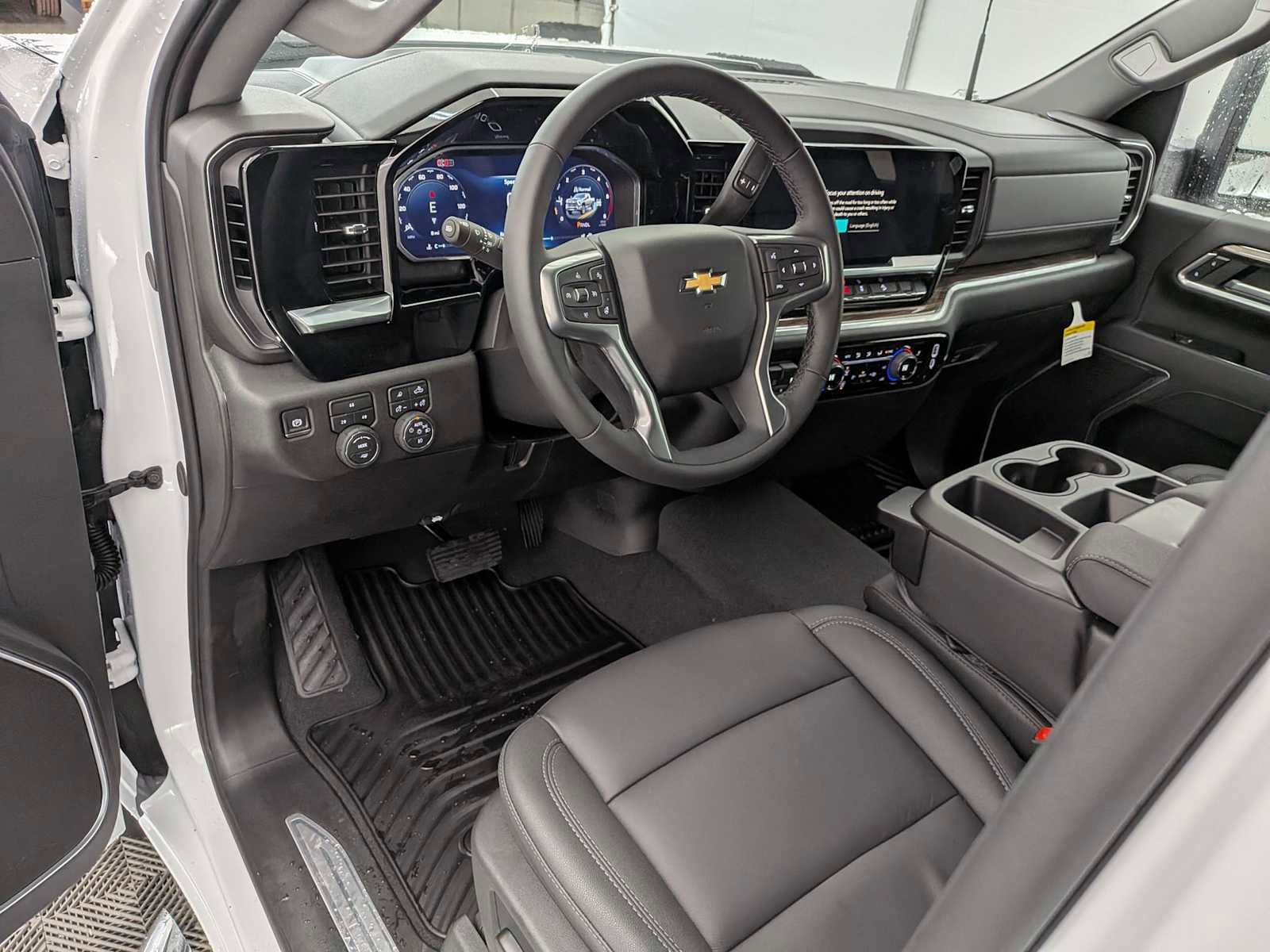 New 2026 Chevrolet Silverado 2500 LT image 2