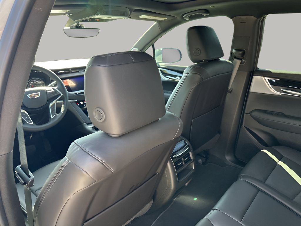 New 2026 Cadillac XT5 Premium Luxury w/ Driver Assist Package FWD image 18