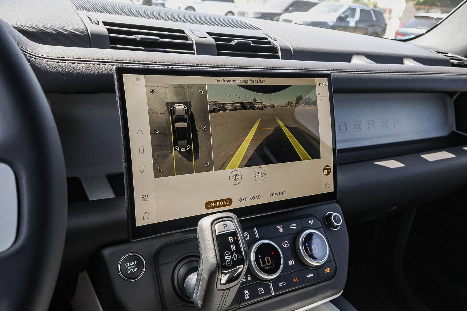 New 2026 Land Rover Defender 110 X-Dynamic SE AWD/4WD image 36