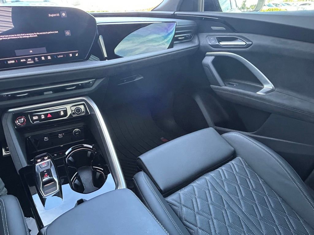 Certified 2025 Audi SQ5 Premium Plus w/ Premium Plus Package image 11