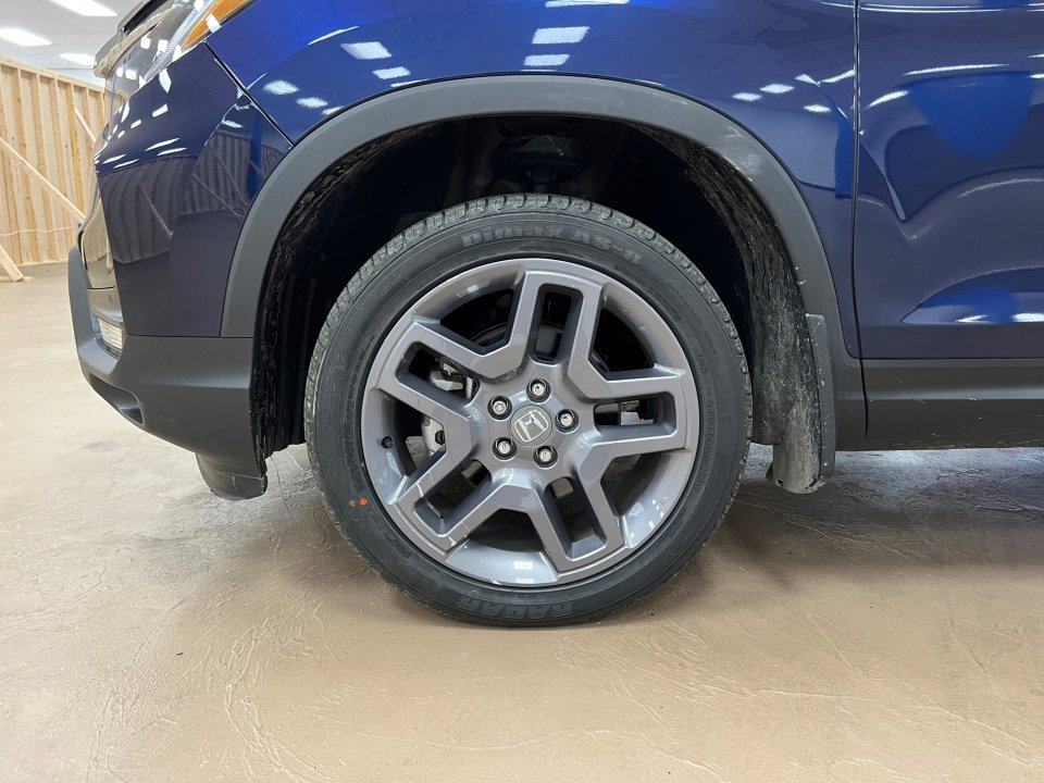 Certified 2023 Honda Passport EX-L image 27