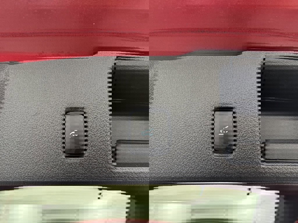 Used 2022 Ford Escape SEL image 29