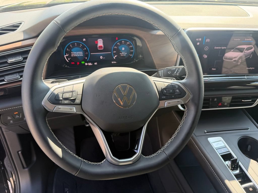Used 2026 Volkswagen Atlas SE FWD image 15