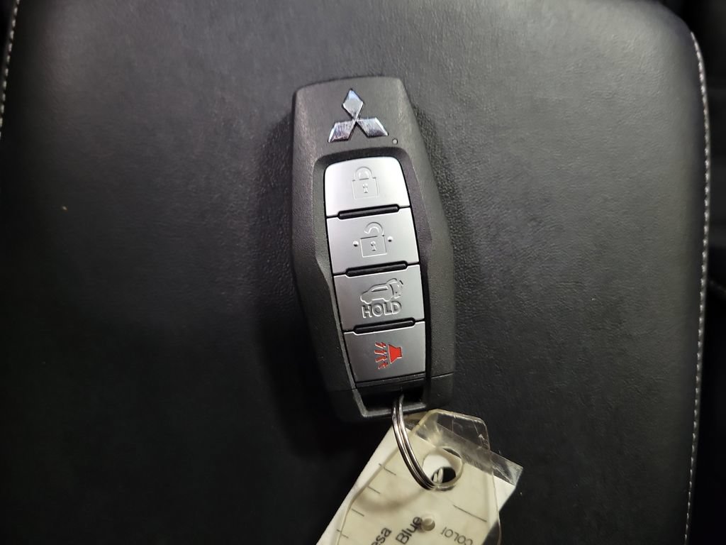 Used 2024 Mitsubishi Outlander SE AWD/4WD image 20