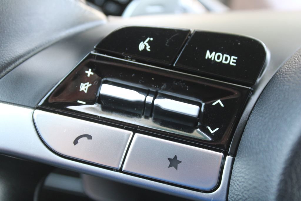 Used 2023 Hyundai Santa Cruz SEL Premium AWD/4WD image 26