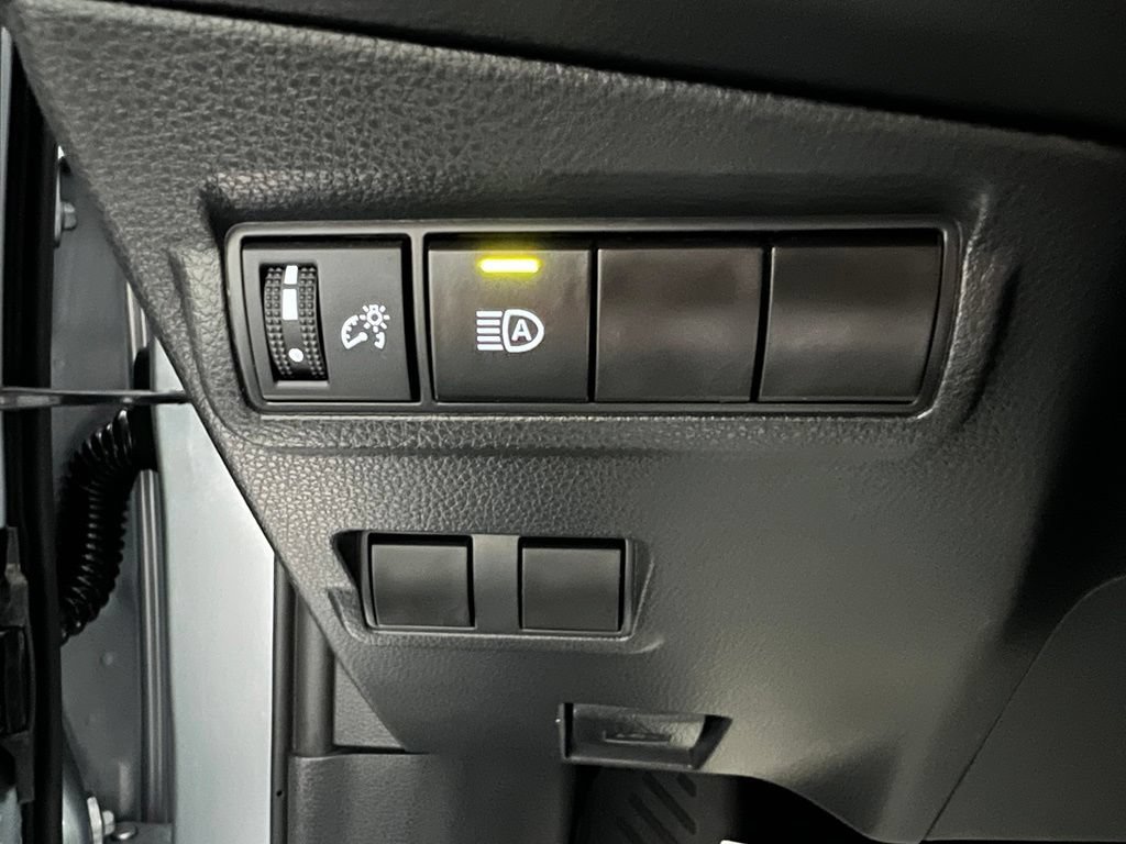 Certified 2023 Toyota Corolla Cross LE FWD image 37