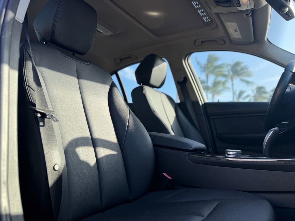 Used 2015 BMW 328i Sedan RWD image 12