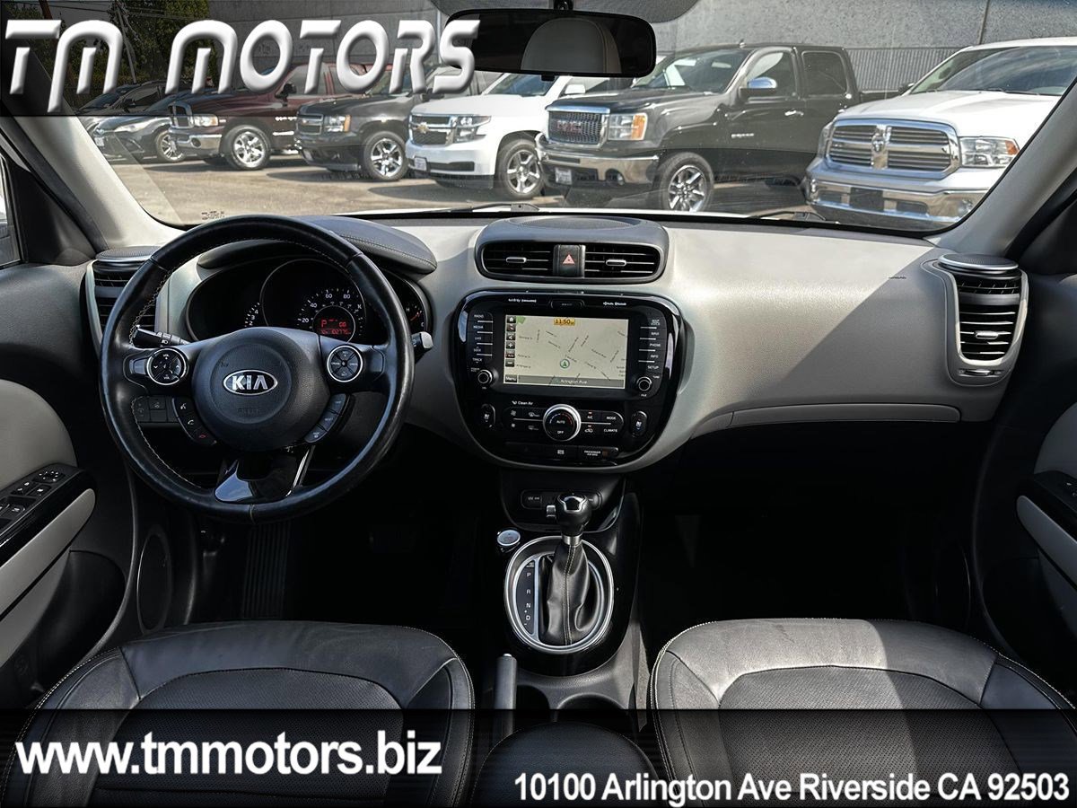 Used 2016 Kia Soul + w/ Primo Package image 7