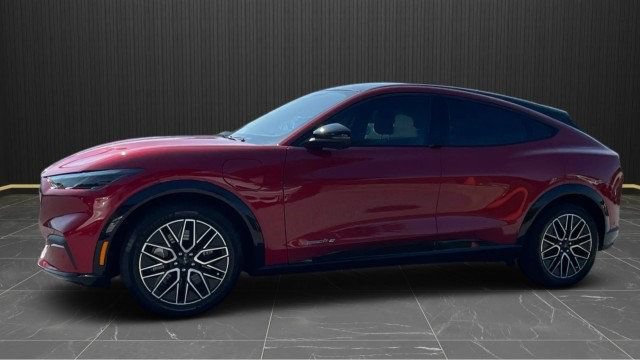 Used 2024 Ford Mustang Mach-E Premium RWD image 6