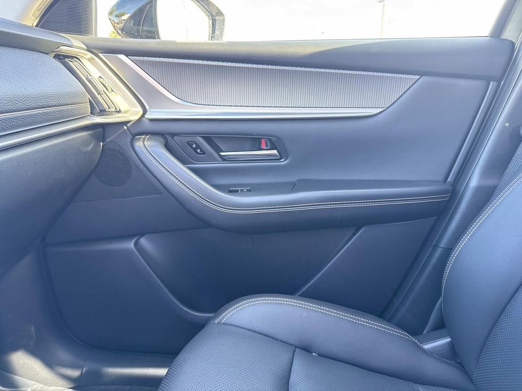 Certified 2026 MAZDA CX-70 3.3 Turbo w/ Preferred Package image 33