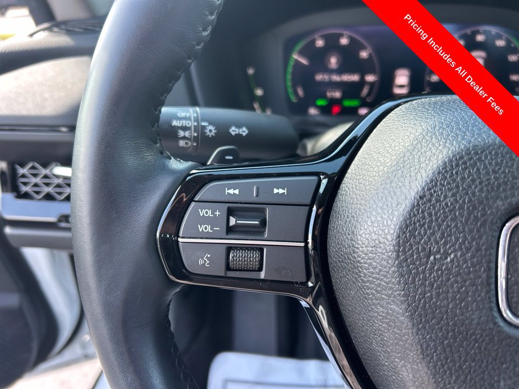 Used 2024 Honda Accord Touring image 7