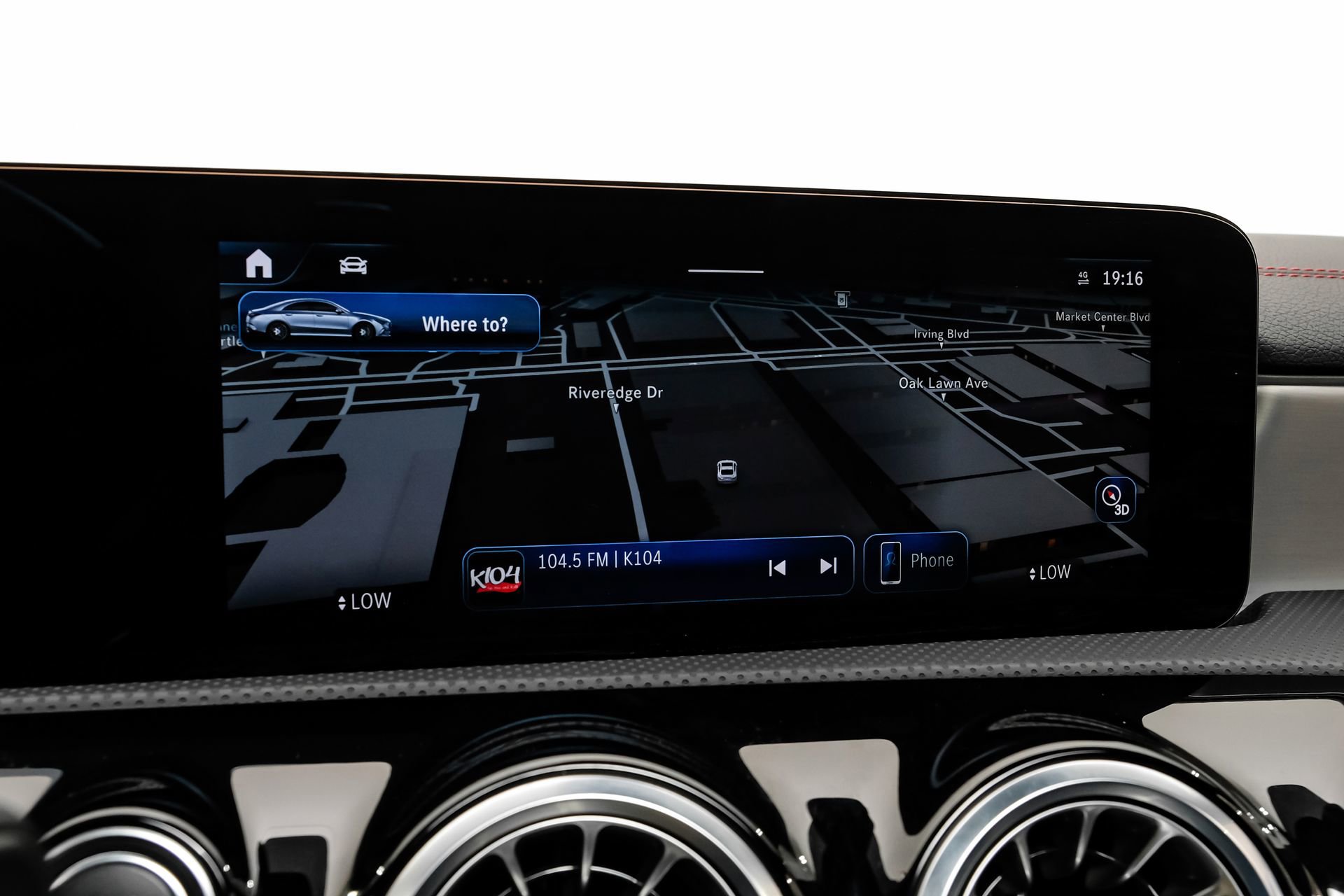 Used 2024 Mercedes-Benz CLA 35 AMG 4MATIC image 26