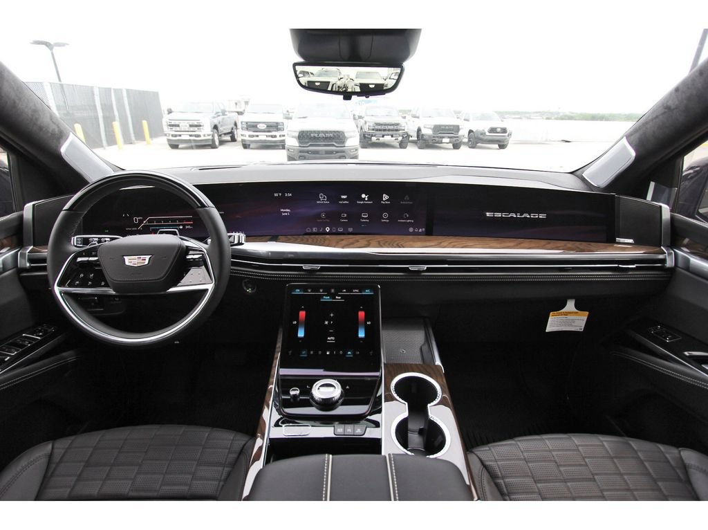 New 2026 Cadillac Escalade Platinum Sport AWD/4WD image 9