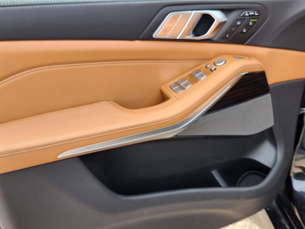 Used 2019 BMW X7 xDrive40i w/ Premium Package image 6