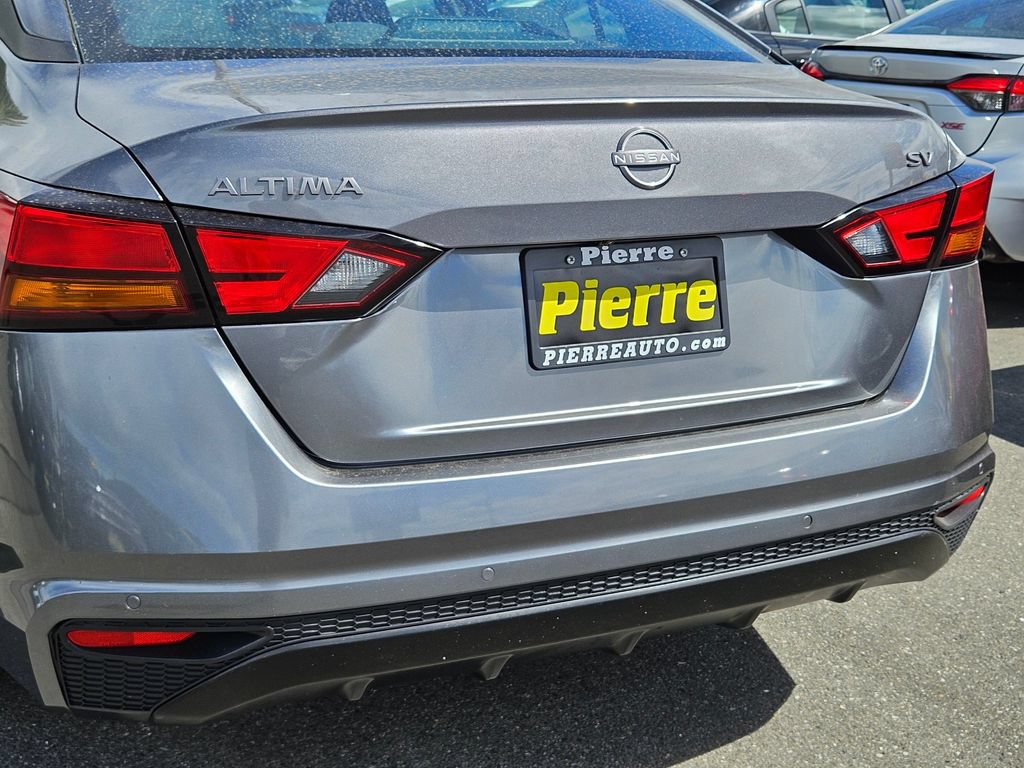 Used 2024 Nissan Altima 2.5 SV FWD image 9