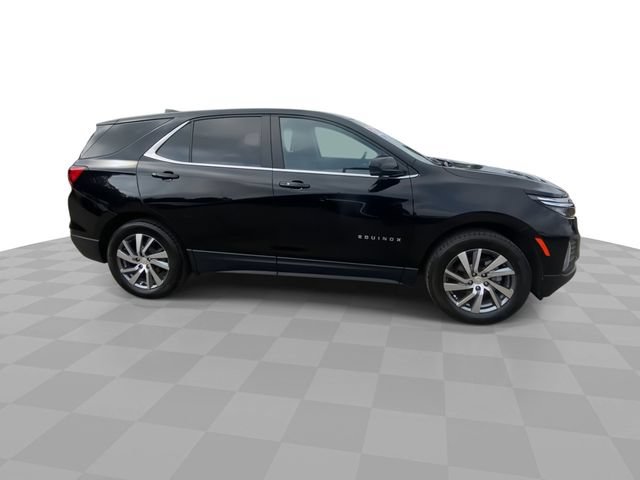 Used 2024 Chevrolet Equinox LT FWD image 3