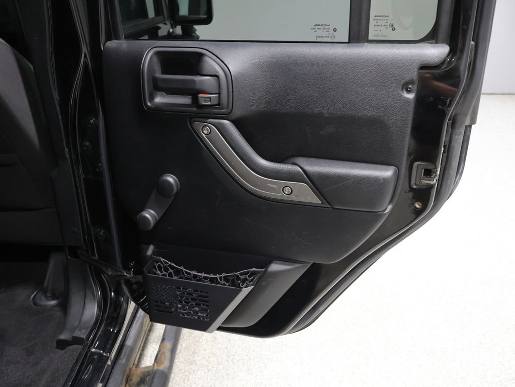 Used 2015 Jeep Wrangler Unlimited Sport AWD/4WD image 20