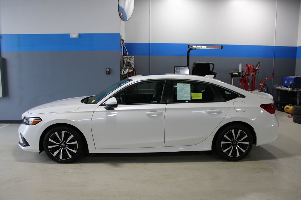 Used 2023 Honda Civic EX image 17