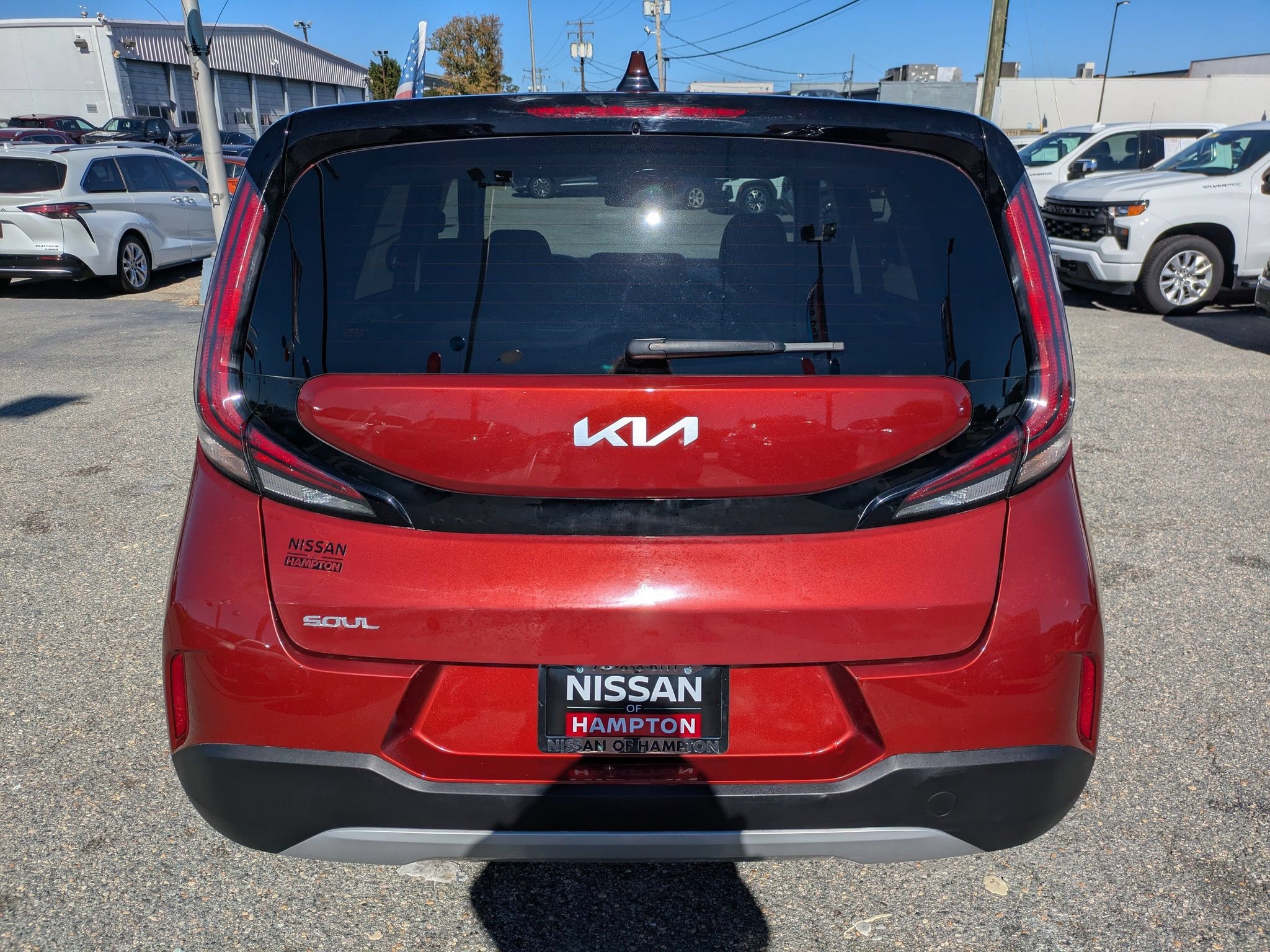 Used 2025 Kia Soul LX w/ LX Technology Package FWD image 5