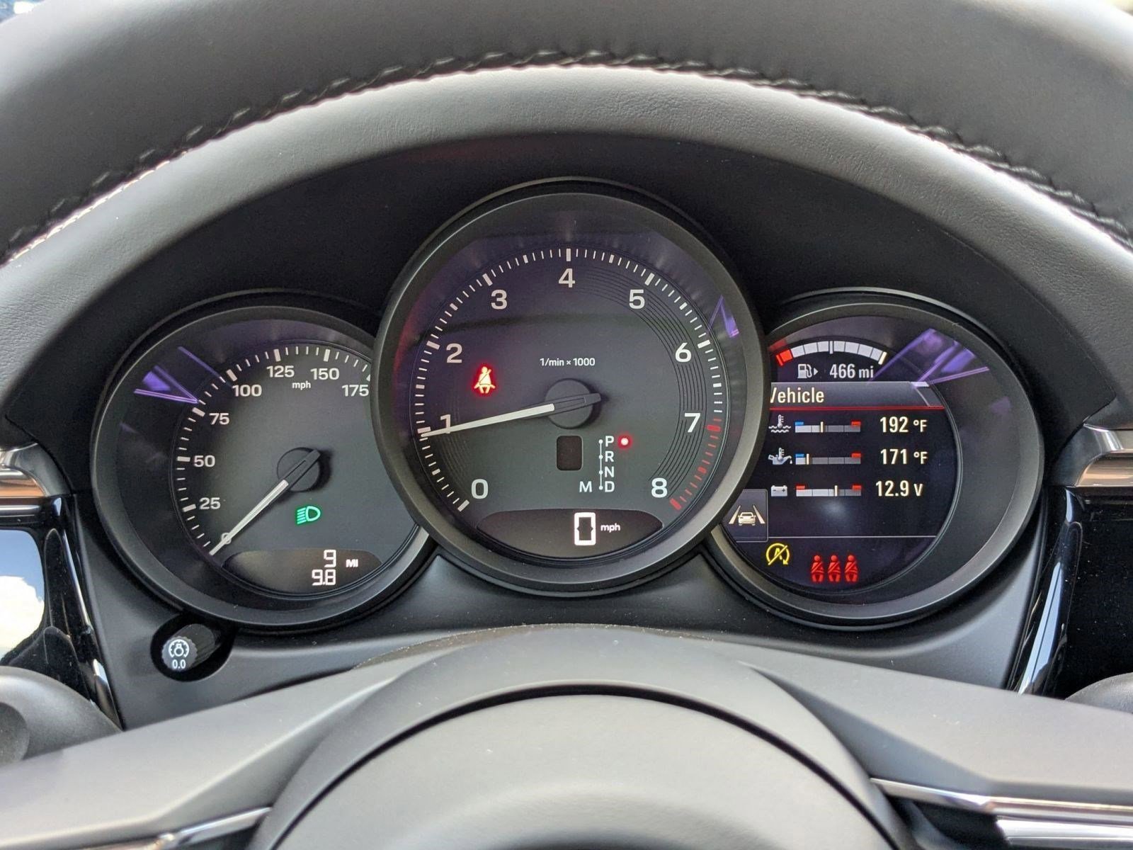 Certified 2026 Porsche Macan AWD/4WD image 16