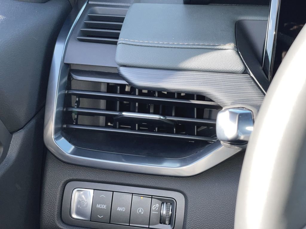 New 2026 GMC Acadia AT4 image 13