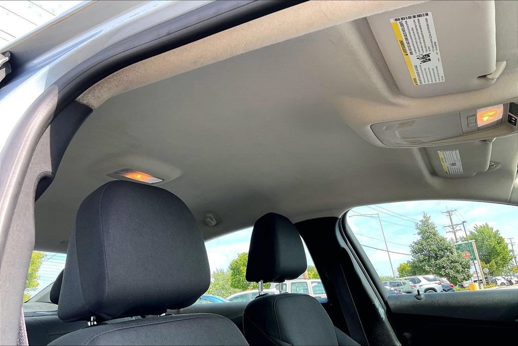 Used 2017 Chevrolet Cruze LS FWD image 25