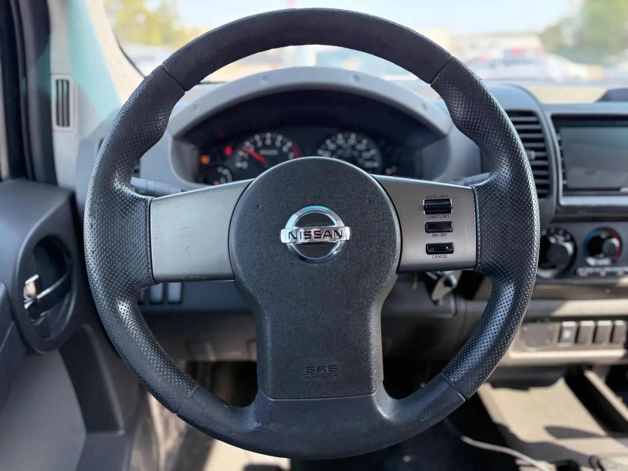 Used 2010 Nissan Xterra X image 21