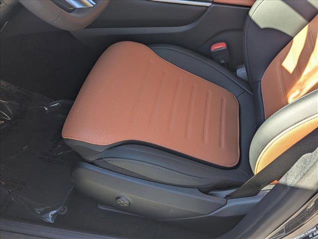 New 2026 Mercedes-Benz GLC 300 image 4