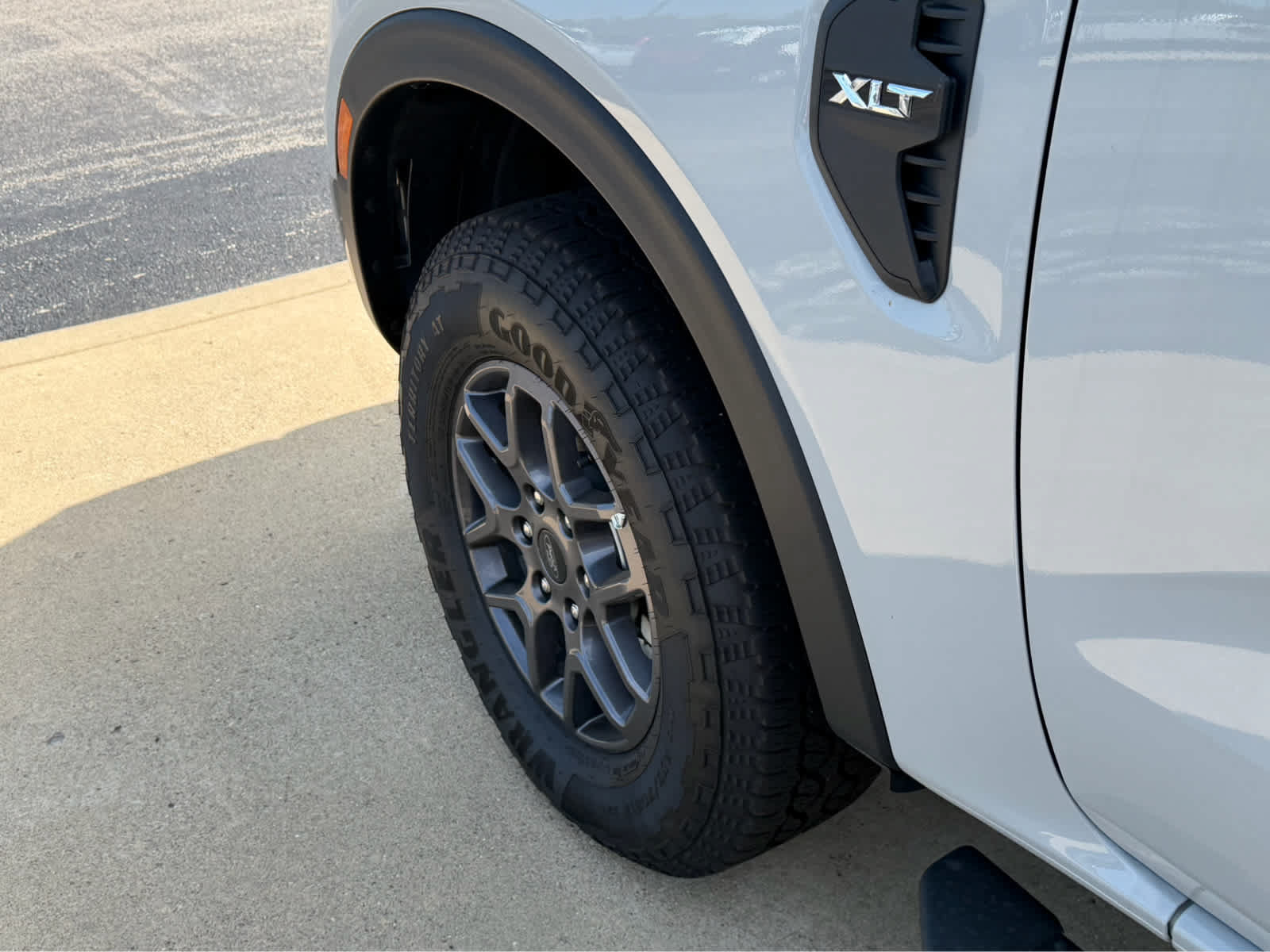 New 2026 Ford Ranger XLT w/ FX4 Off-Road Package AWD/4WD image 5