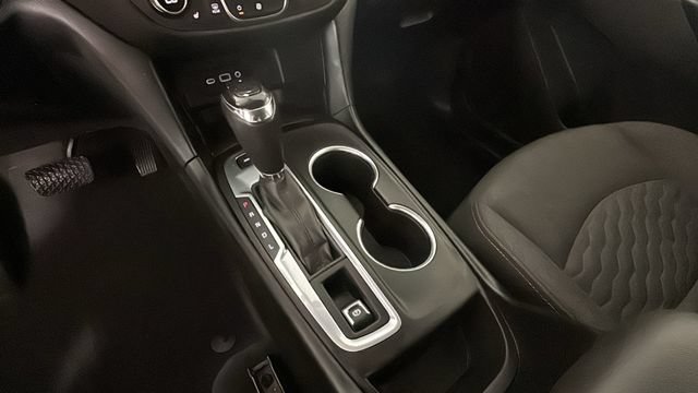 Used 2019 Chevrolet Equinox LT AWD/4WD image 21
