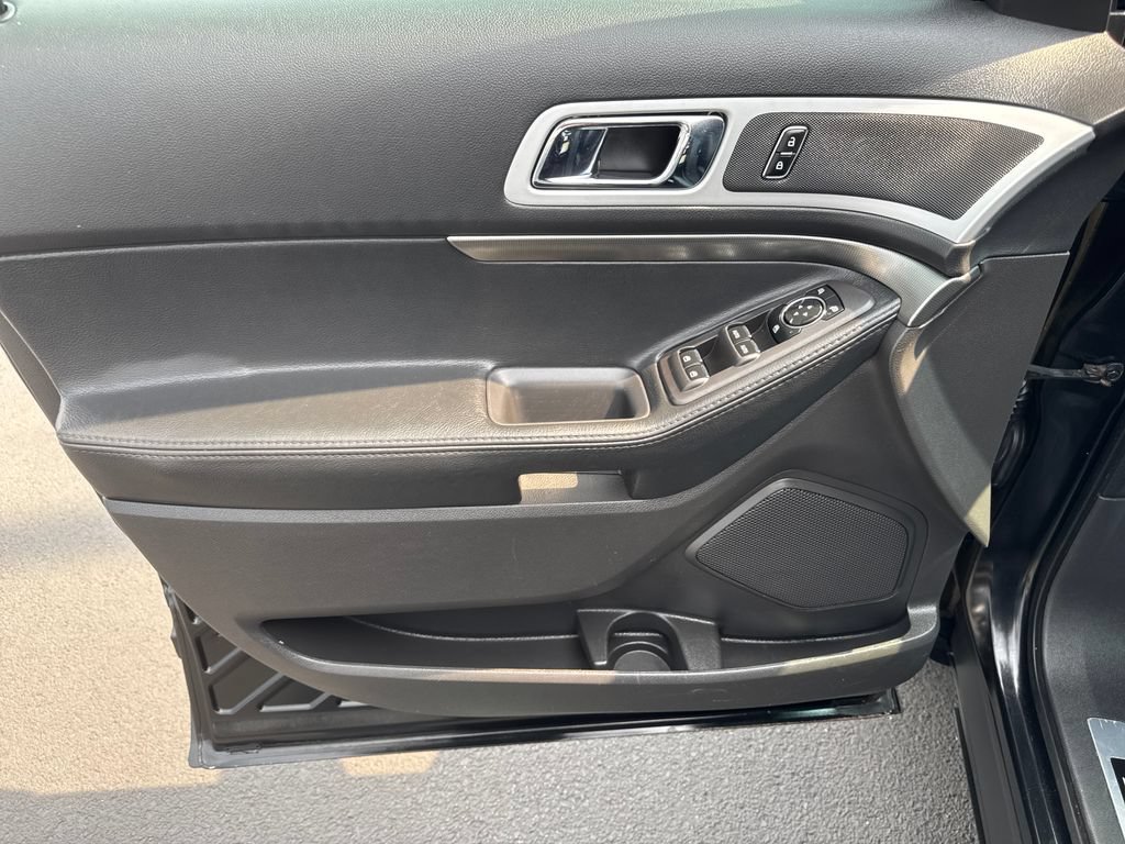 Used 2014 Ford Explorer Sport AWD/4WD image 10