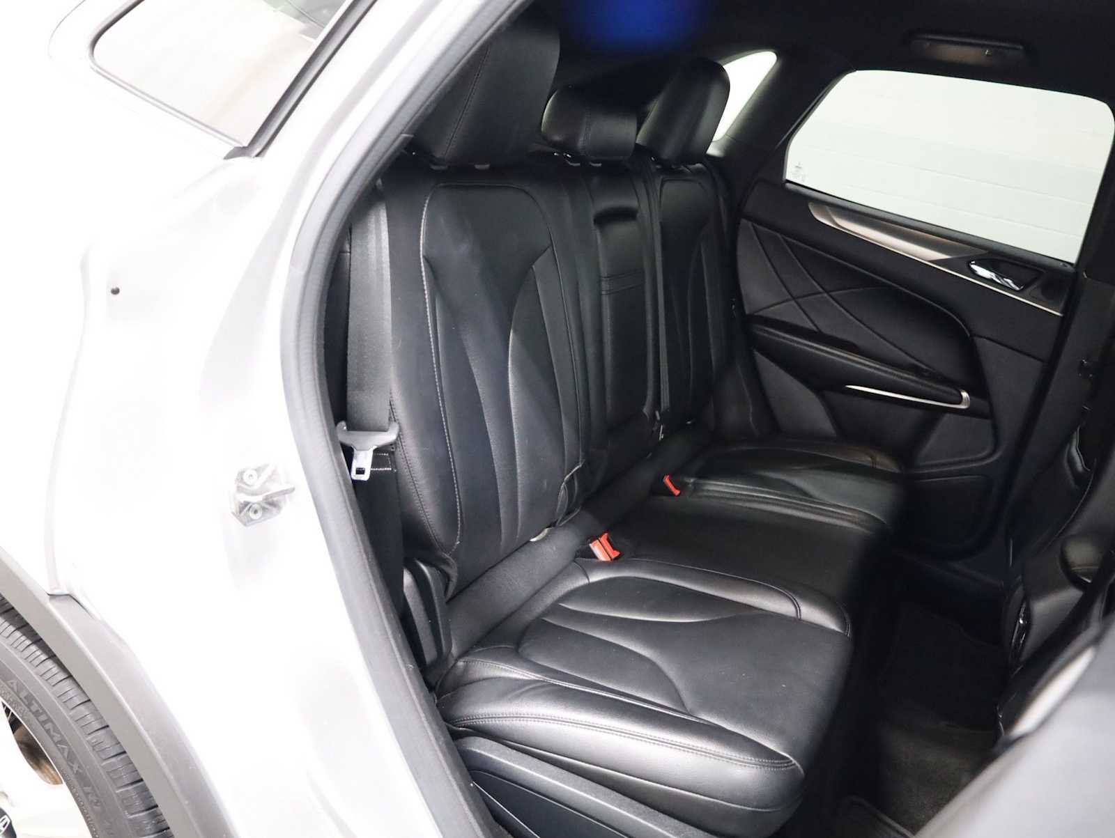 Used 2016 Lincoln MKC Premiere FWD image 33