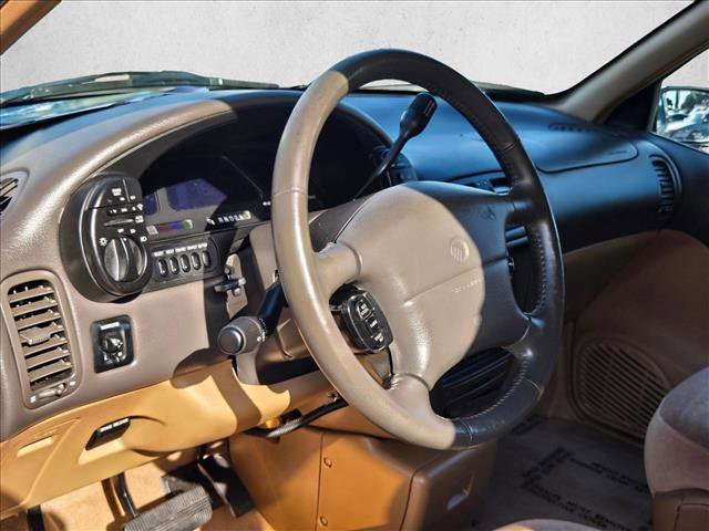 Used 1996 Mercury Villager GS image 10