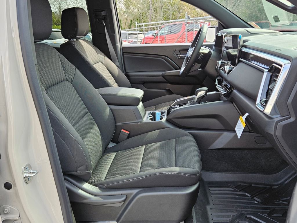 New 2026 GMC Canyon Elevation w/ Convenience Package RWD image 13