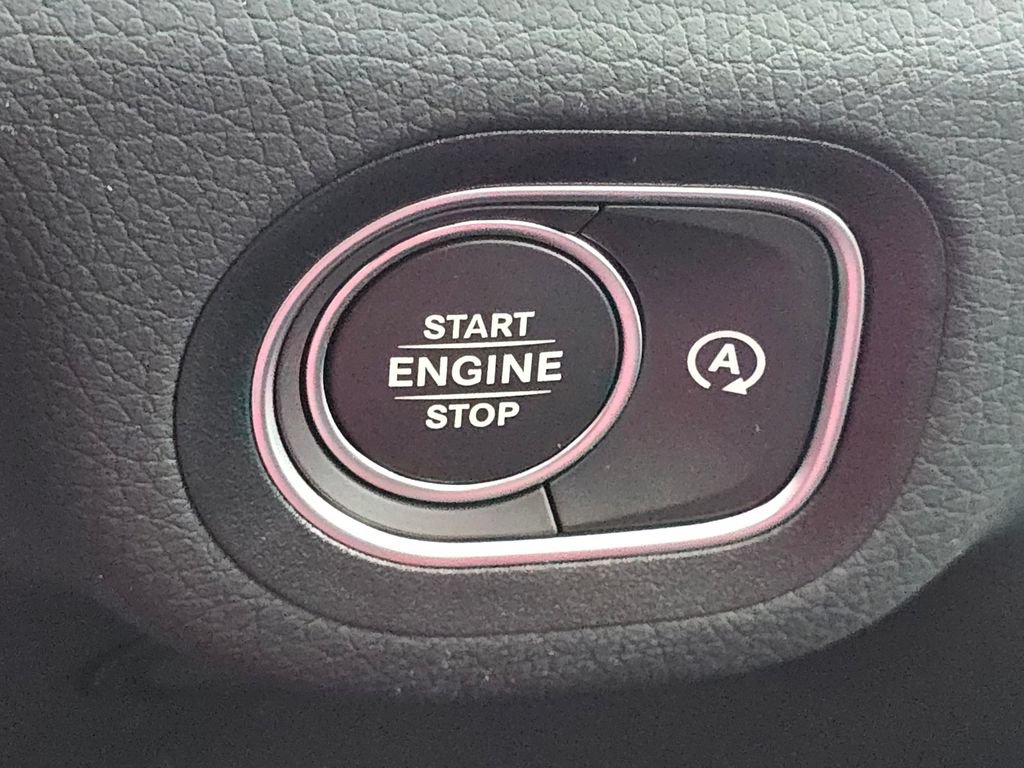 New 2026 Mercedes-Benz GLS 450 4MATIC image 38
