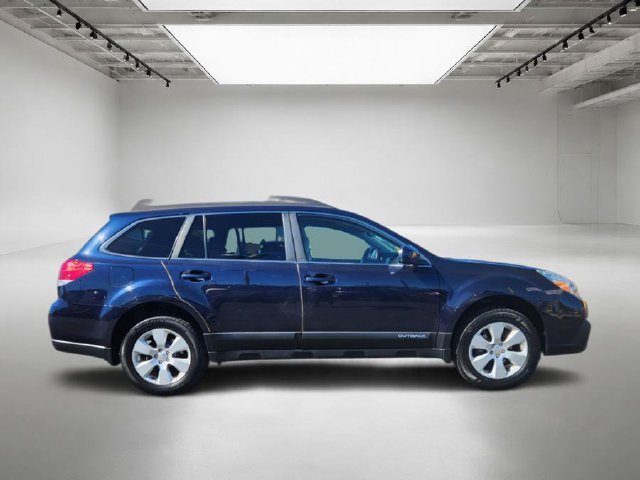 Used 2014 Subaru Outback 2.5i Premium AWD/4WD image 7