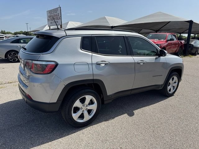 Used 2020 Jeep Compass Latitude AWD/4WD image 6