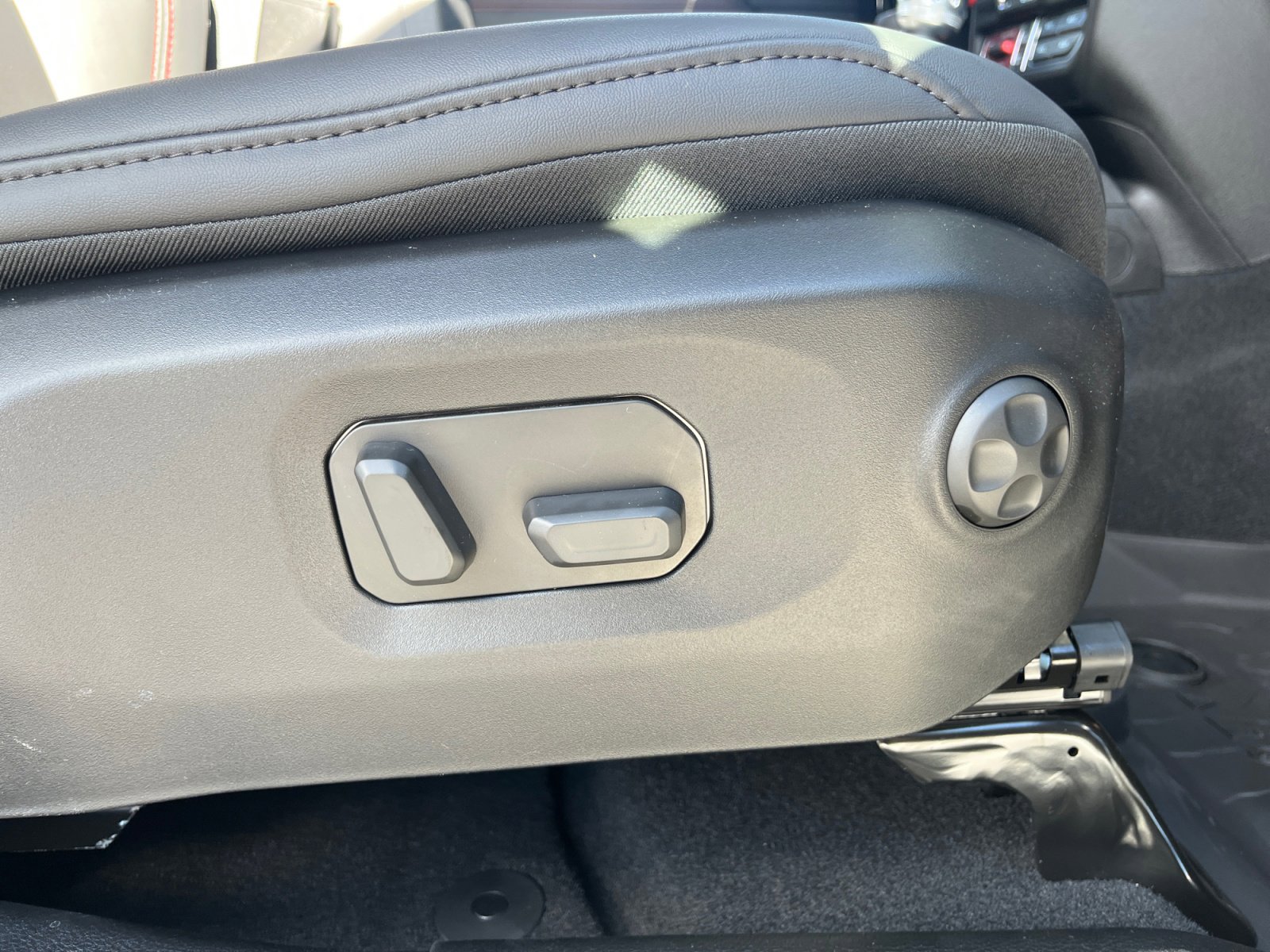 New 2026 Jeep Wrangler Unlimited Rubicon 392 image 29