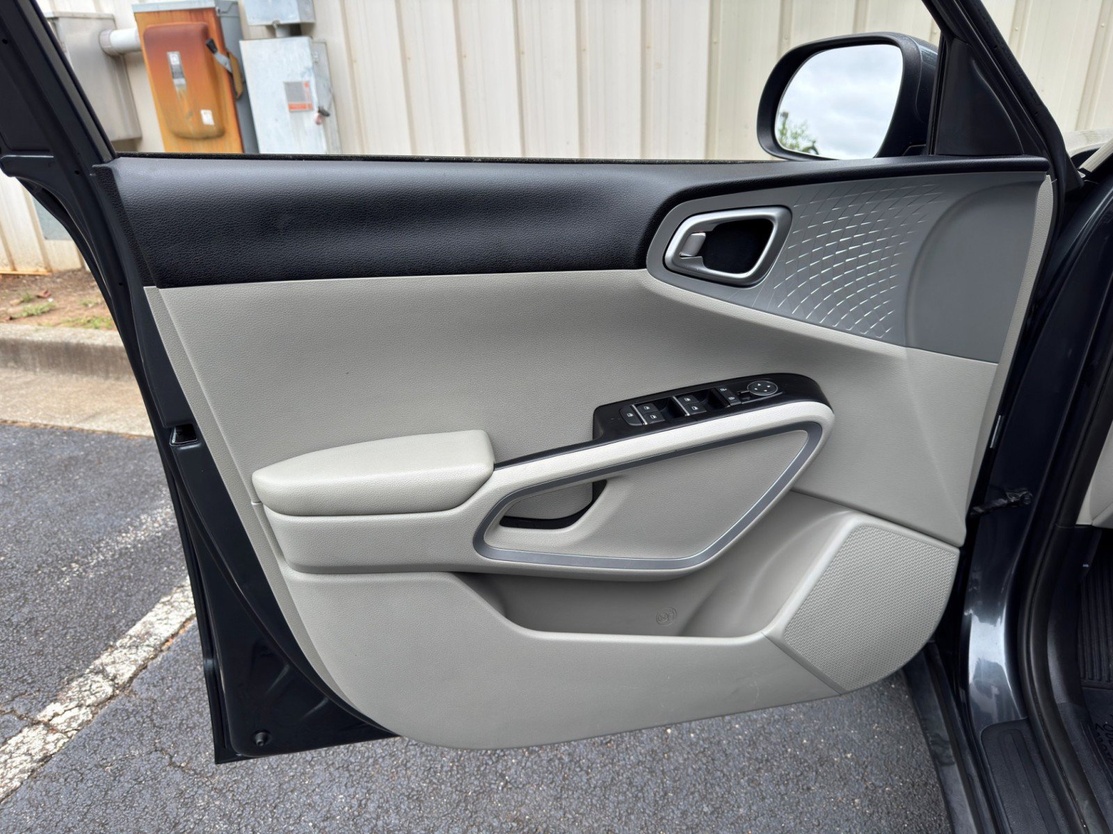 Used 2020 Kia Soul LX FWD image 33