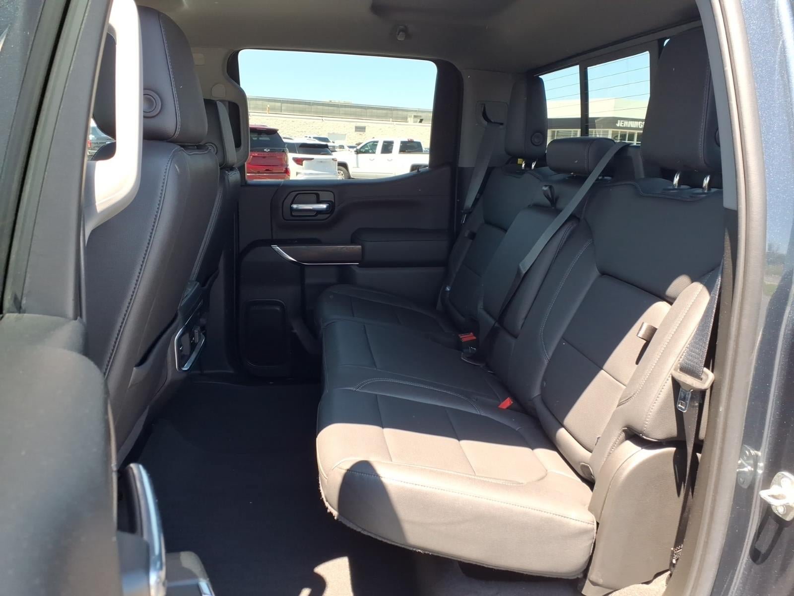 Certified 2022 GMC Sierra 1500 SLT w/ SLT Convenience Package AWD/4WD image 18