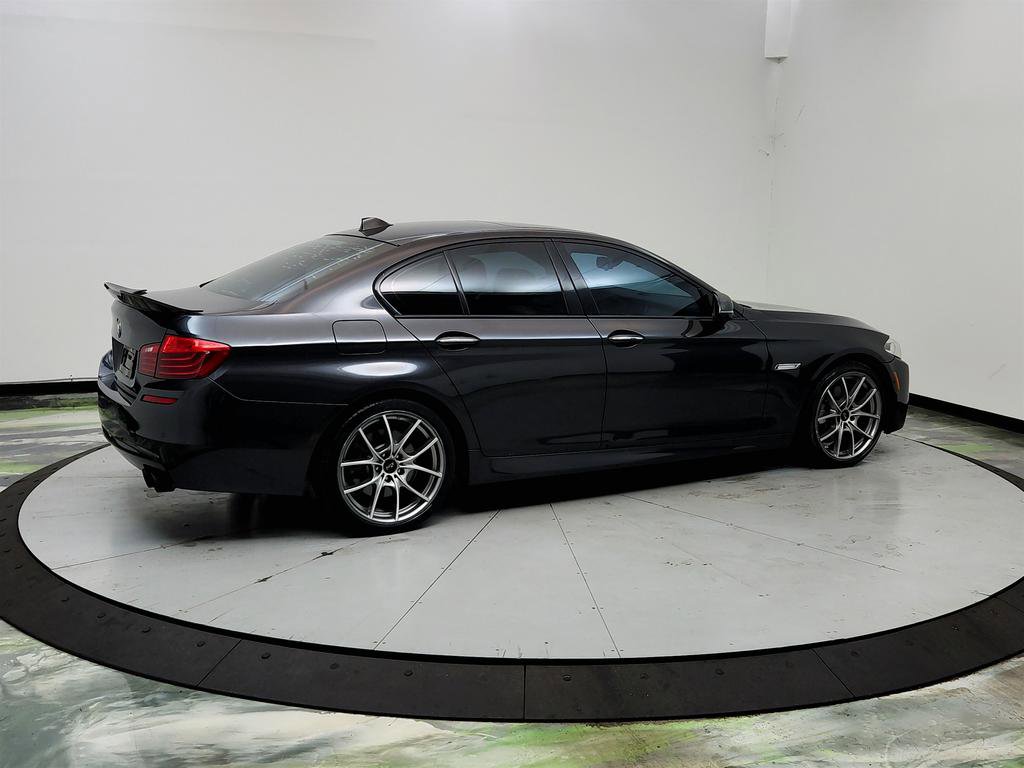 Used 2014 BMW 550i xDrive Sedan AWD/4WD image 5