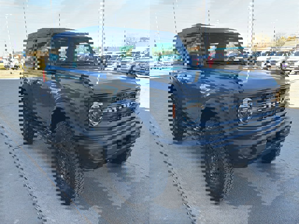 New 2025 Ford Bronco 2-Door w/ Sasquatch Package image 2