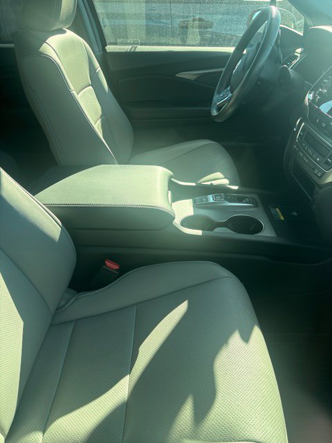 Used 2024 Honda Passport EX-L image 31